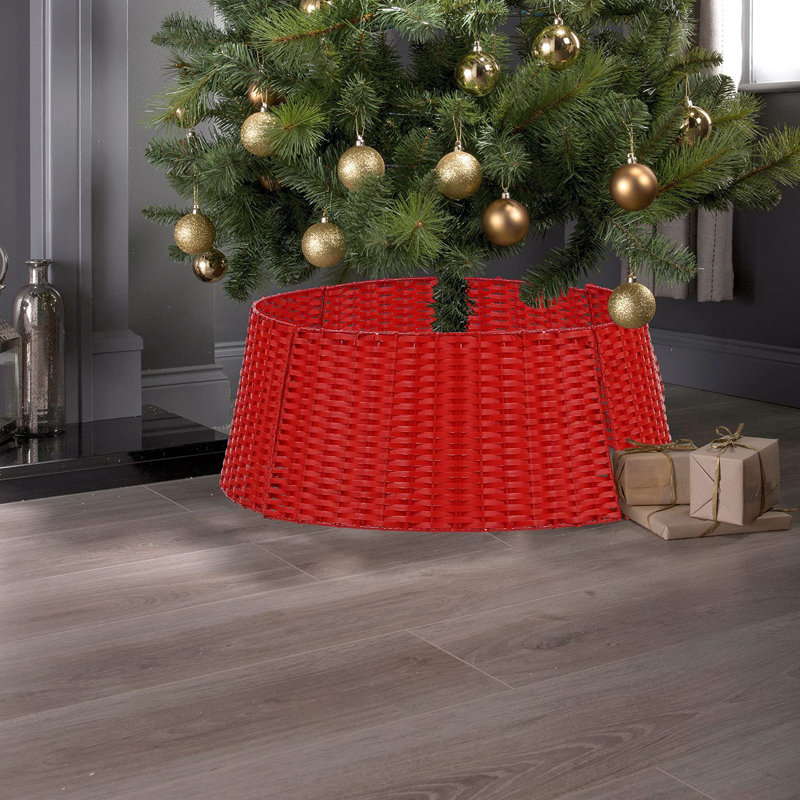 Cade Rattan Tree Skirt, Red