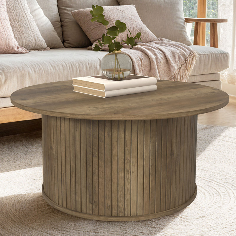 Aurel Modern 31.1" Fluted Round Living Room Coffee Table, Knotty Oak