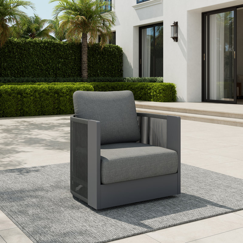 Chaise de patio d'extérieur pivotante avec coussins, Crème