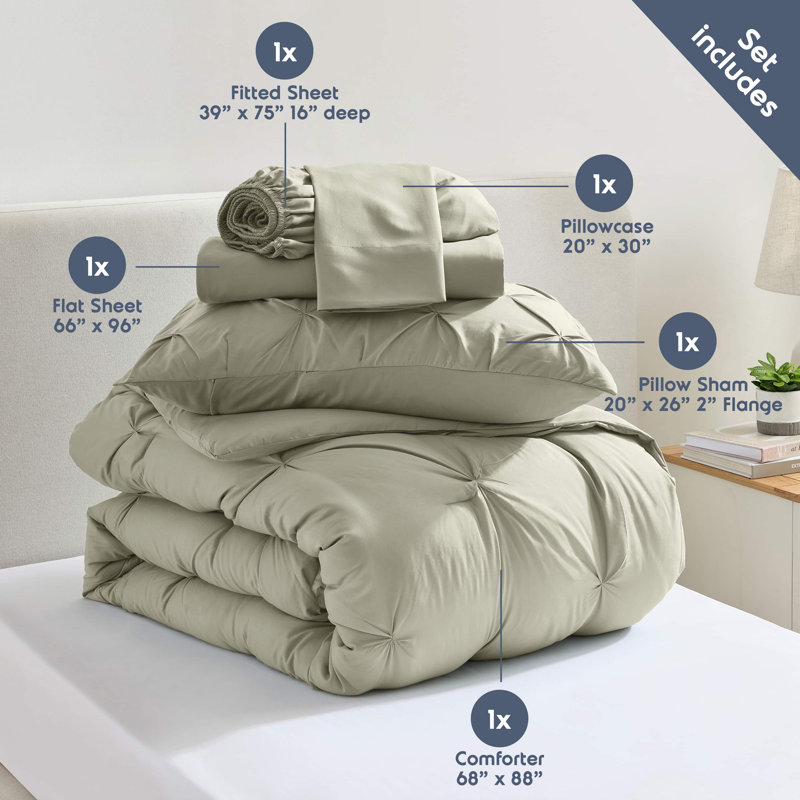 Ensemble d'édredon plissé avec draps Bed-in-a-Bag, Sauge pâle, Édredon simple + 4 pièces supplémentaires