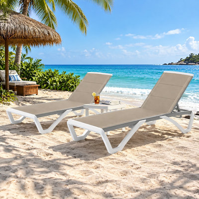 Ensemble de 2 chaises longues de piscine avec table, structure en aluminium, réglable en 5 positions, chaise longue extérieure résistante aux intempéries