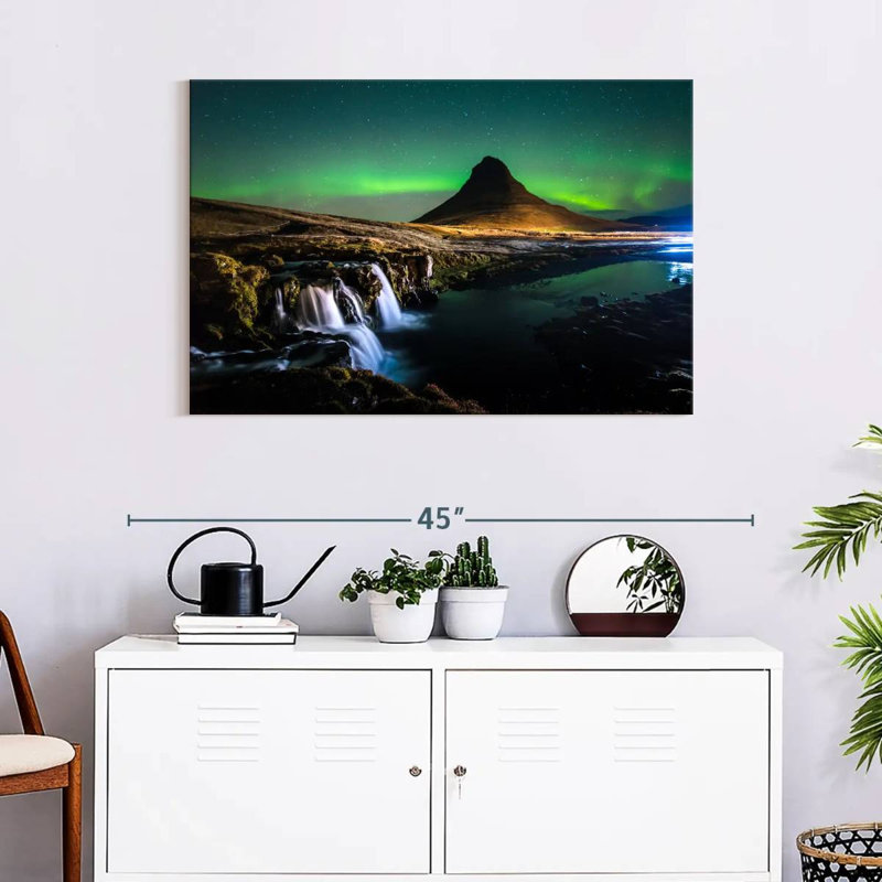 Alvord Starlit Landscape Aurora