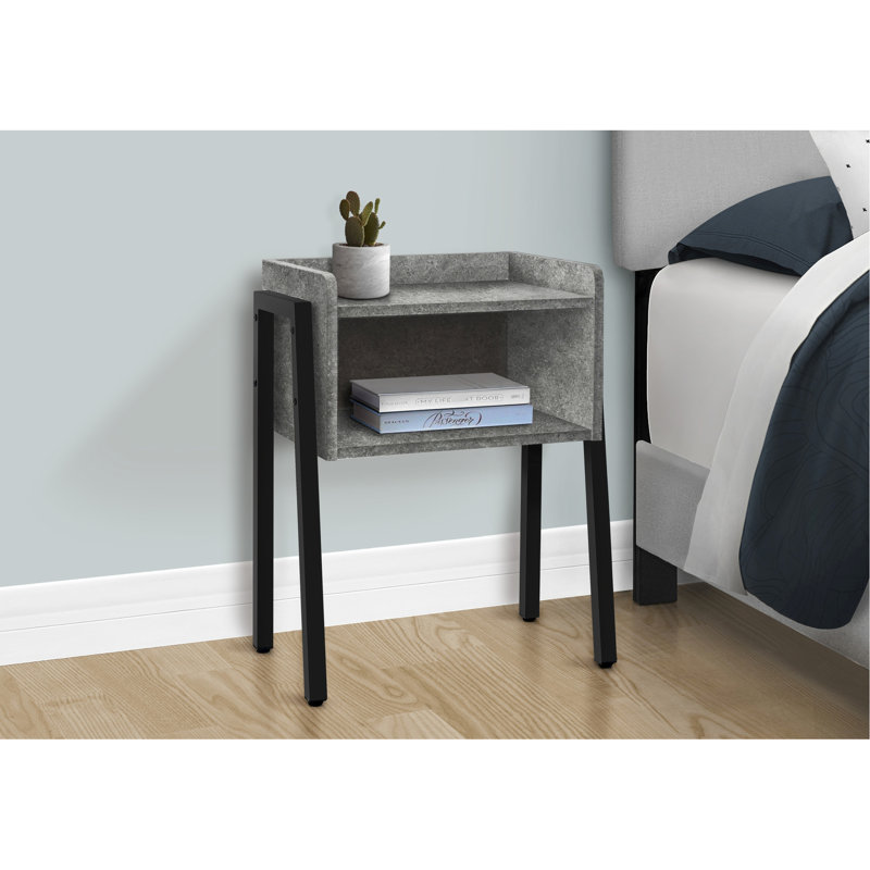 Table de chevet de chambre à coucher avec surface en stratifié gris et structure en métal noir avec pieds de 11,72 po de largeur pour une utilisation polyvalente