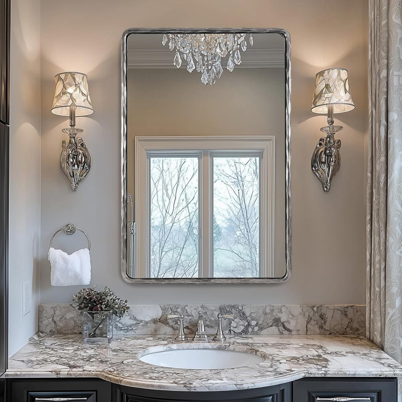Miroir mural rectangulaire en fer forgé à la main Brunilde | Miroir de salle de bain rustique, 36 po x 24 po, Argent forgé