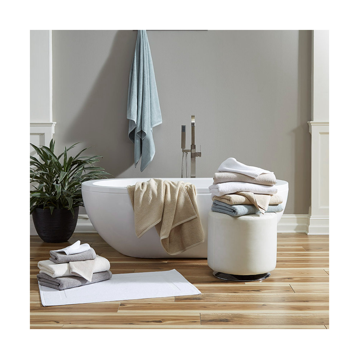 Home Treasures Linens Riviera Bath Mat - Thumbnail 3