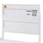 Lit plateforme contemporain en métal blanc, avec thème de contenant de chargement, lit blanc à sommier tapissier, concept adoptif, non requis pour l'intérieur d'une chambre à coucher moderne