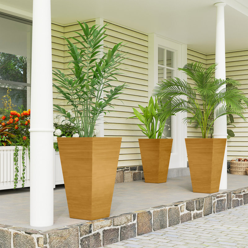 Korvin Pot Planter, Yellow