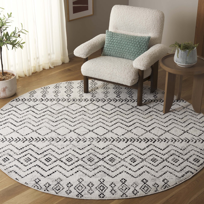 Laniqua Temple Bcf/Jute/Latex/Overlock Southwestern Rug in Ivory/Gray/Black, Round 6'7"