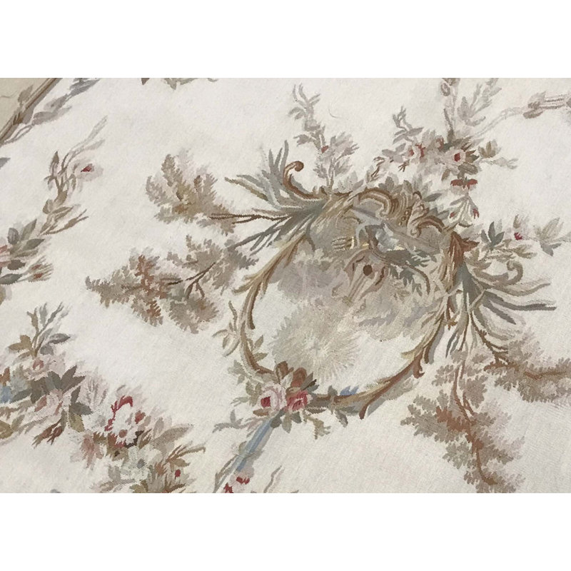 Hand-Knotted High-Quality Beige Area Rug