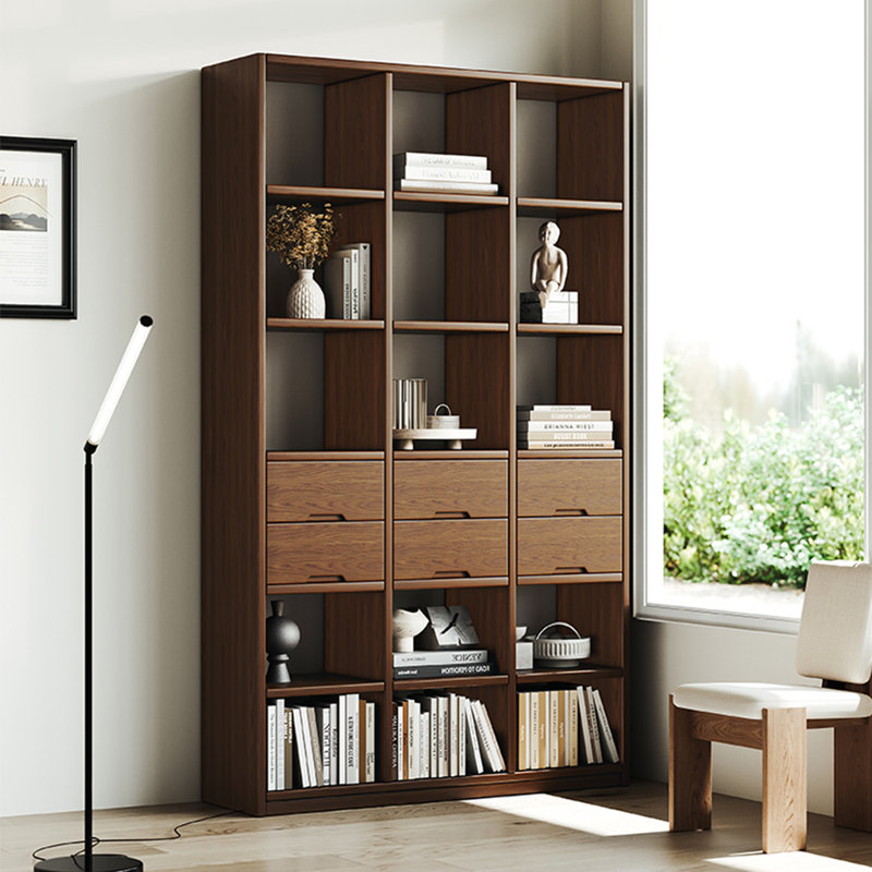 Tulluri, Marron foncé