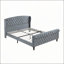 Lit plateforme tapissier moderne avec design Chesterfield, tête de lit à oreilles capitonnée et finition élégante en velours gris, grand