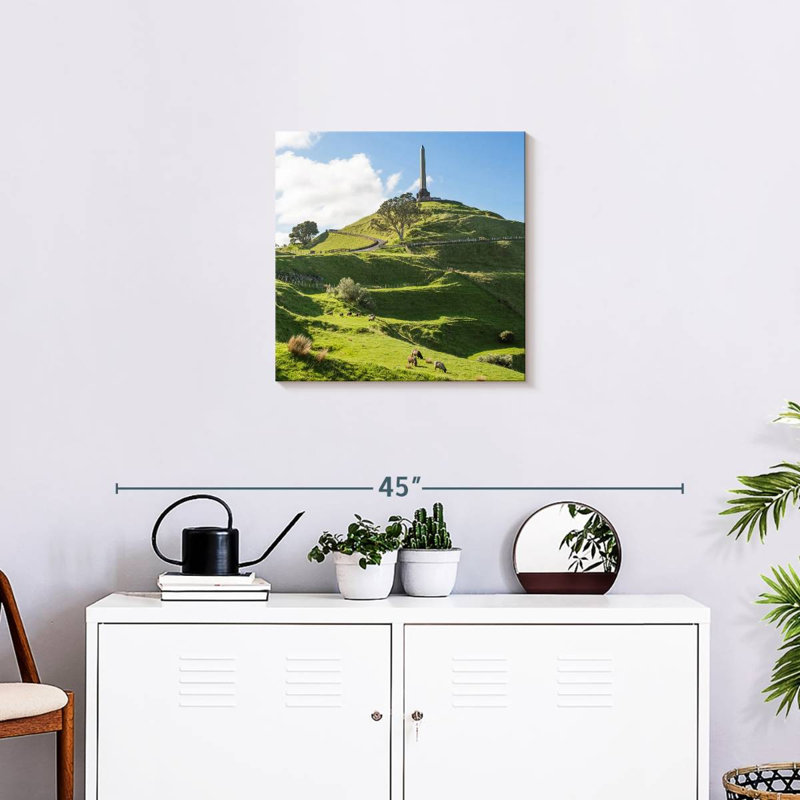 Arney One Tree Hill, 20" H x 20" W