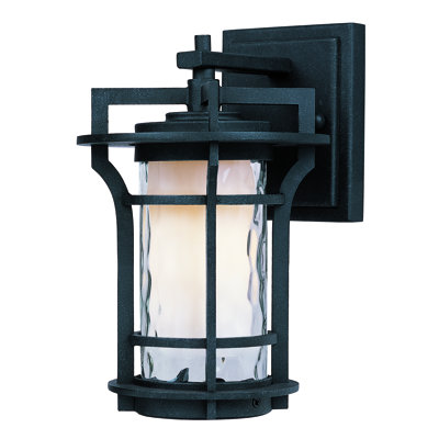 Kines Wall Light