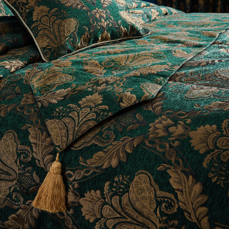 Shiraz 100% Polyester Bed Runner, Emerald