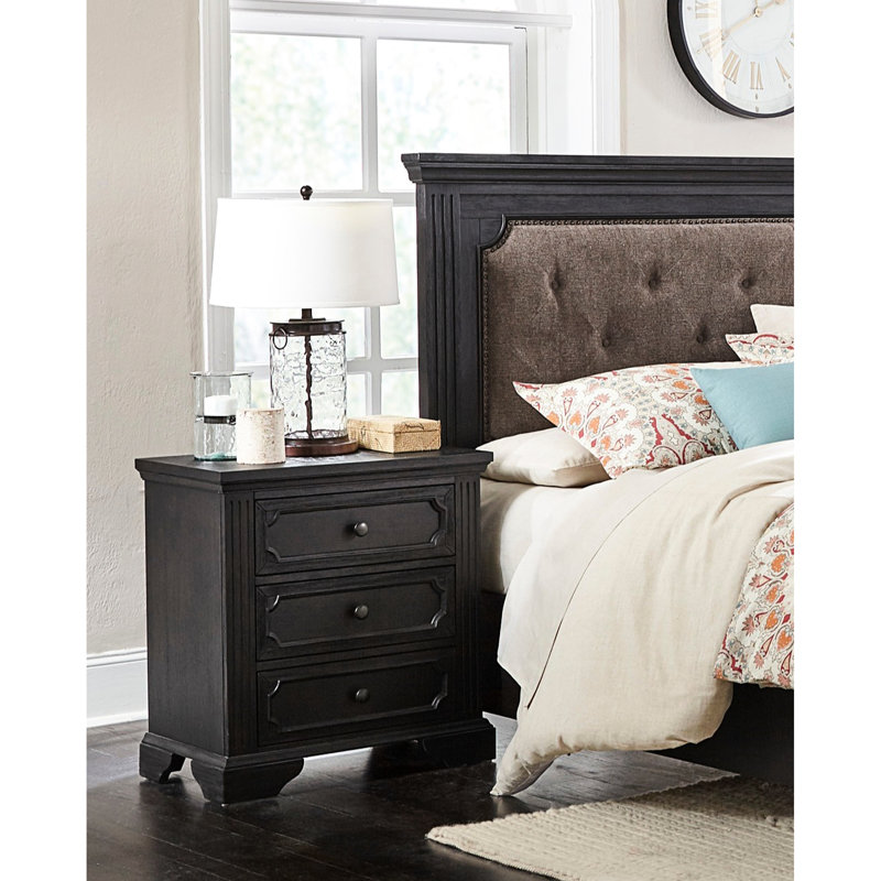 Table de chevet 3 en gris anthracite rustique, complétant le mobilier de chambre à coucher gris anthracite pour la chambre à coucher, le style et la commodité de 3 tiroirs