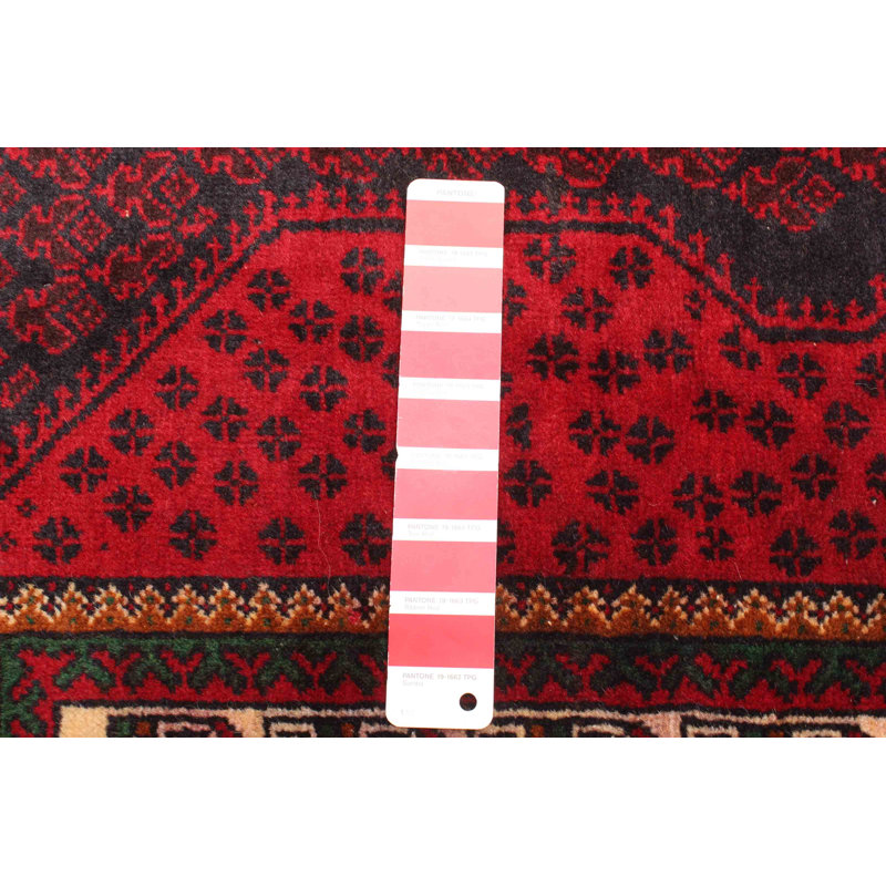 Tapis rouge Teimani 2 pi 10 po x 4 pi 6 po