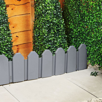Gratz 114.3cm H x 88.9cm W Grey Composite Lawn Edging