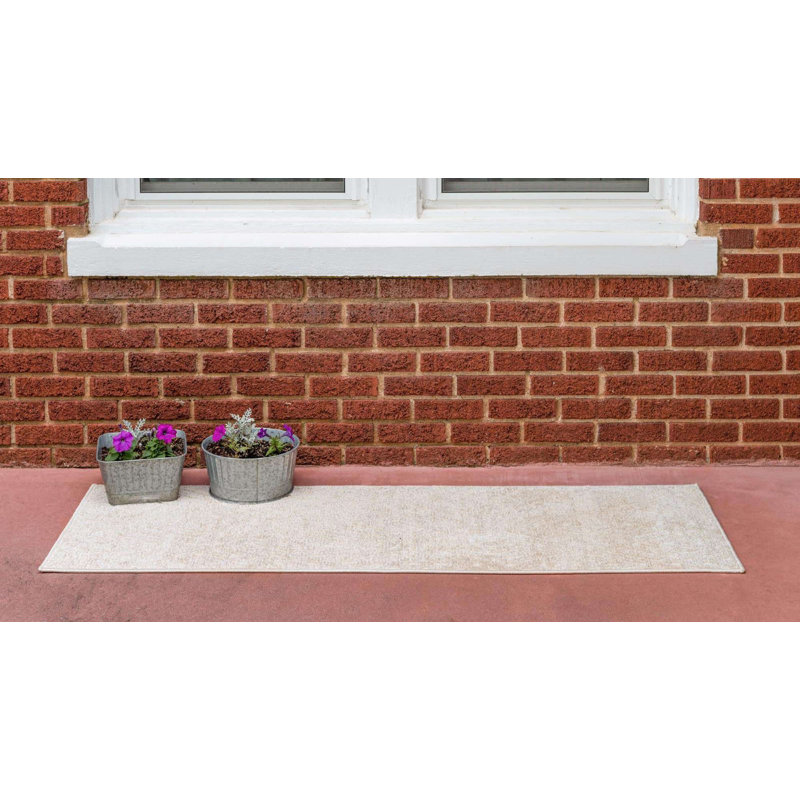 Outdoor Claudia Area Rug Sand Color, Runner 2' x 6'