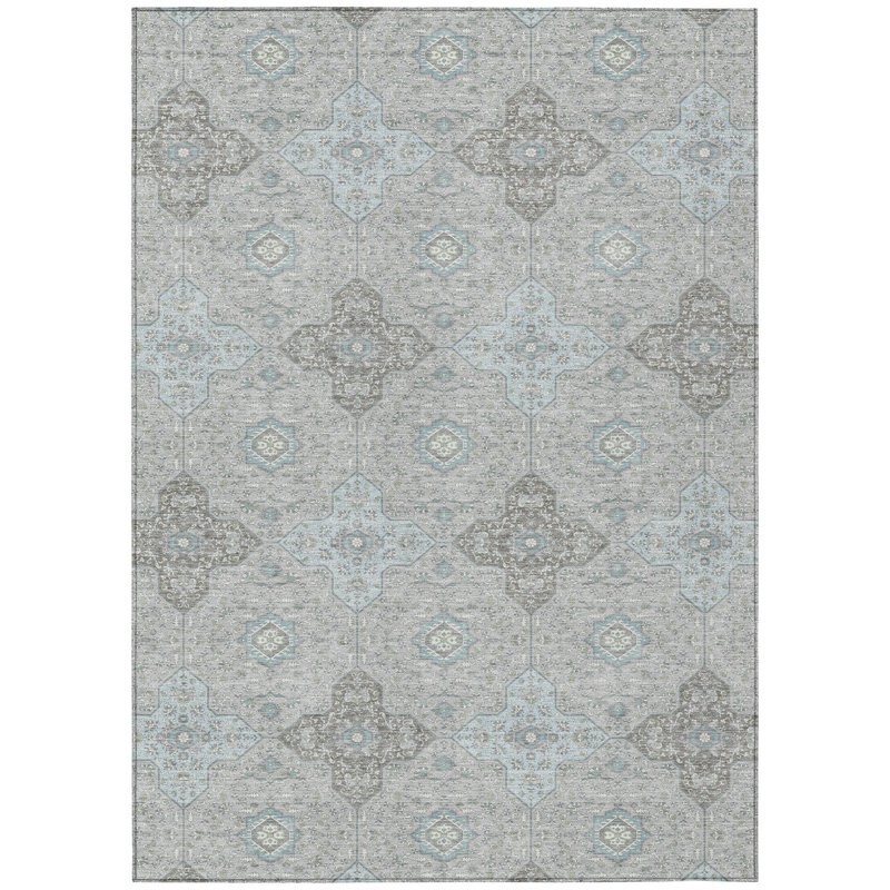 Machine Washable Indoor/Outdoor Chantille ACN2566 Damask Rug, Silver, 2'6" x 3'10"