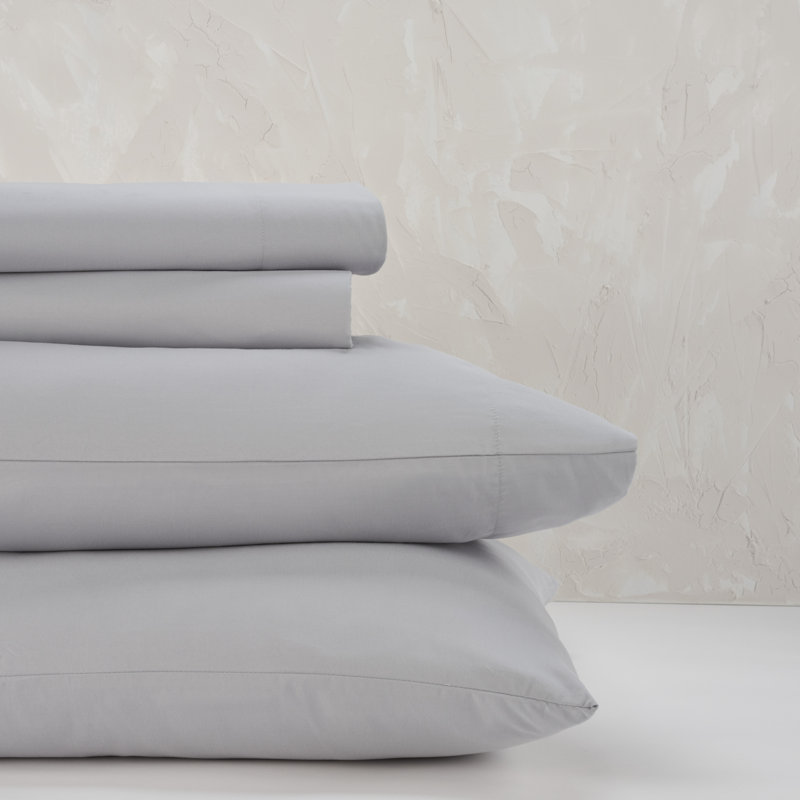 Dreamscape Microfiber Pillowcase - Set of 4, Queen Case Pack + 1 Fitted Sheet + 2 Pillowcases, Gray