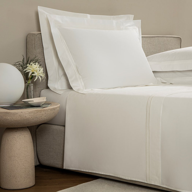 Triplo Bourdon Pillow Sham, White/Milk, Standard