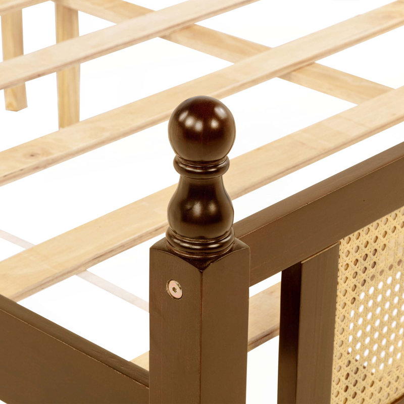 Lit en bois de pin avec tête et pied de lit en rotin, avec plateforme centrale améliorée, Grand lit