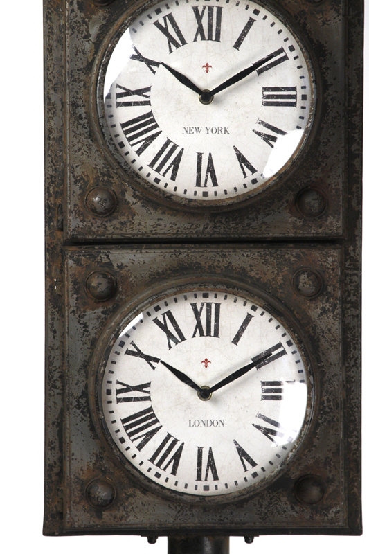 Metal Analog Wall Clock