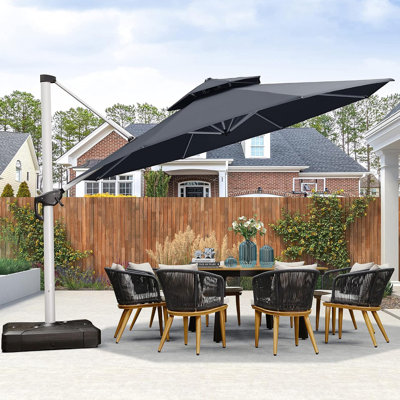 Round Cantilever Parasol with Crank Lift