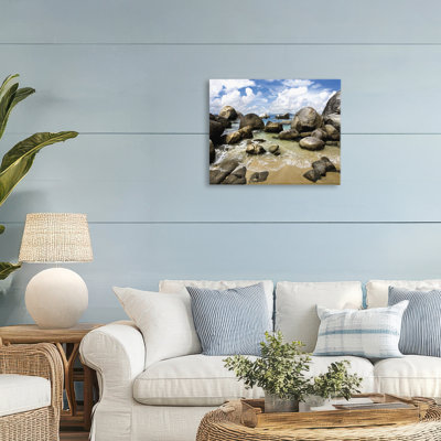 Toile The Baths Rocky Coastline, design par Seven Trees Design
