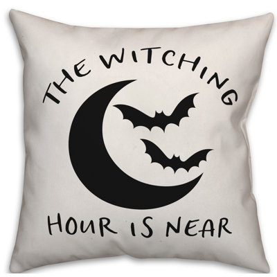  Coussin The Witching Hour is Near