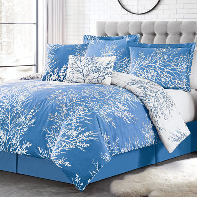 Abstract Comforter Set