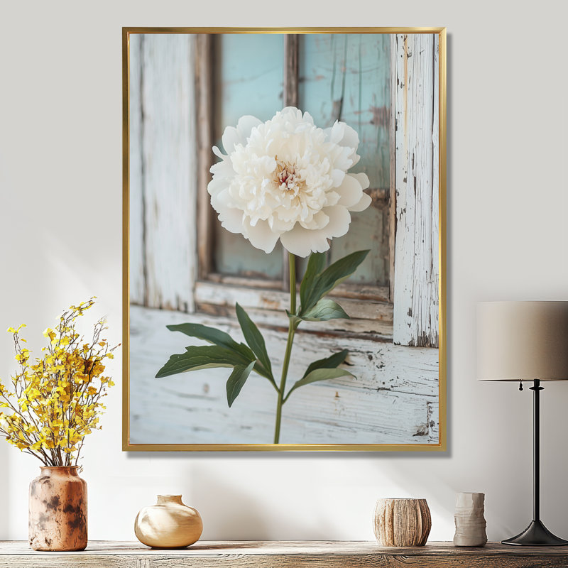 Photo pivoines par la grange laitière II - pivoines, art mural, H 32 po x l 24 po, Reproduction avec cadre flottant, Doré