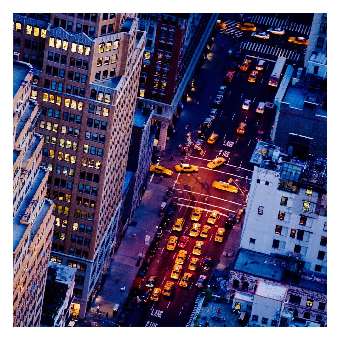 Matt Fototapete Manhattans Taxilichter 3,36 m x 336 cm