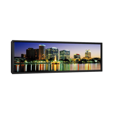 «Skyline at Dusk, Orlando, Florida», reproduction de photo sur toile