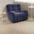 Chenille bleue marine est en rupture de stock