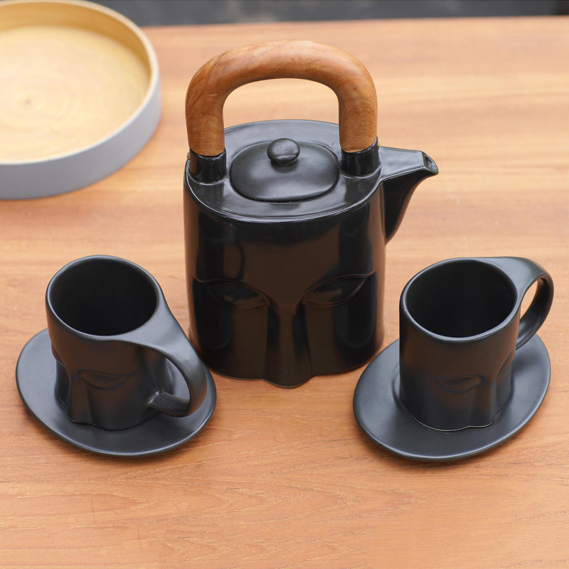 Longshore Tides Daemyn 14oz. Teapot