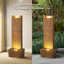 Fontaine d'extérieur à nervures avec lumière chaude-114318016