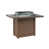 Bronze martelé avec base en acajou antique n'est pas disponible