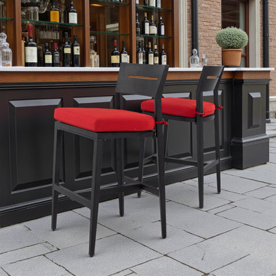 Tabourets de bar d'extérieur haut de gamme en aluminium avec coussin Sunbrella