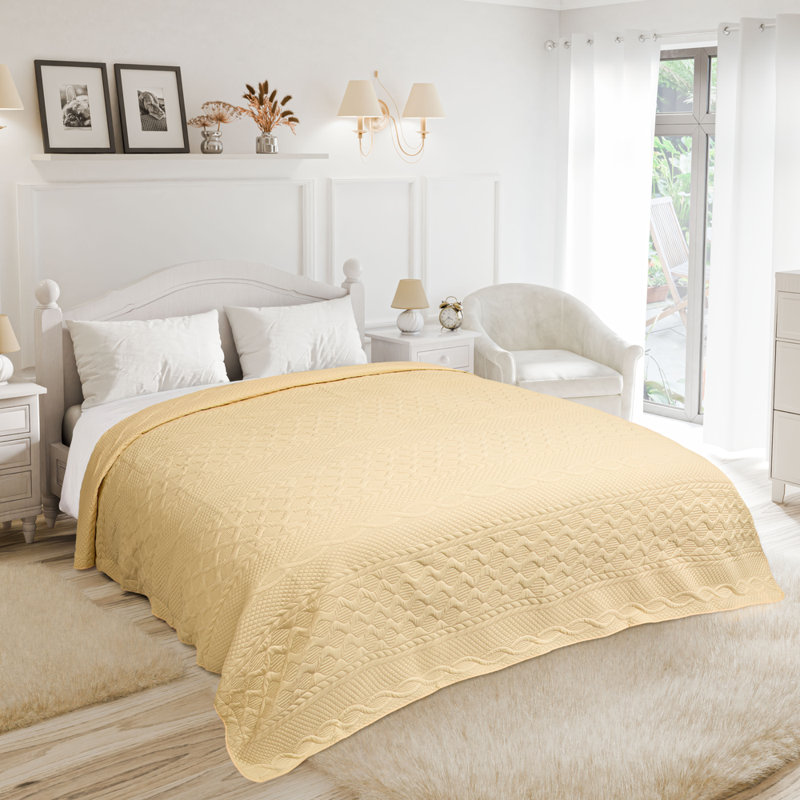 Aran - Elegant Quilted Bedspread Polyester Geometric Bedspread, Double Bedspread