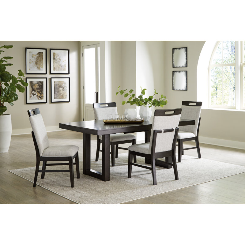 Table et chaises Neymorton, 5