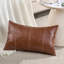 Ensemble de 2 coussins décoratifs lombaires en similicuir brun Boho de 12 po x 20 po pour canapé-lit de salon, housse de coussin rectangulaire cousue à la main, décor de maison de campagne moderne rustique
