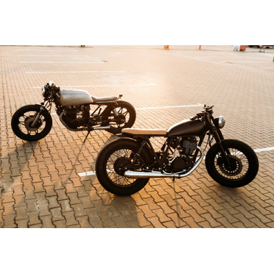 " Motorcycles Cafe Racers "