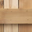 Volets traditionnels pour l'extérieur en planches avec couvre-joints-40992774-62349770