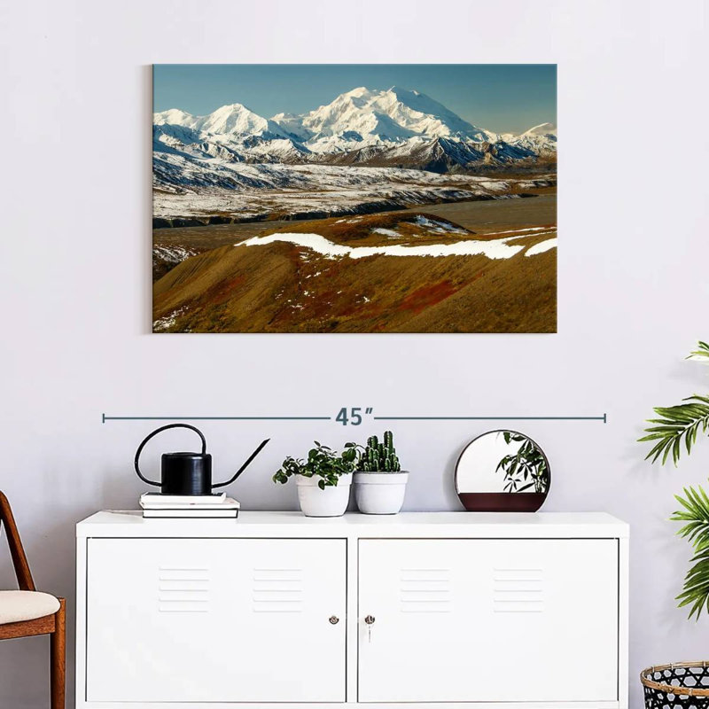 Alvord Denali Snow Mountain, 24" H x 36" W
