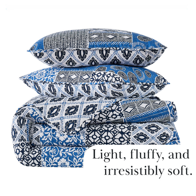Global Patchwork Collection Microfiber Quilt Set, King Quilt + 2 King Shams, Blue