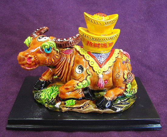 Figurine de bœuf chinois - astrologie chinoise