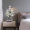 Arbre de Noël floqué avec base de pot, pré-éclairé avec lumières DEL, pointes multiples et pommes de pin, idéal pour la table et la décoration intérieure