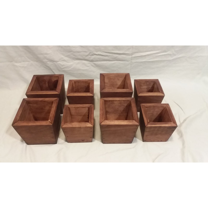 Darran Wood Pot Planter