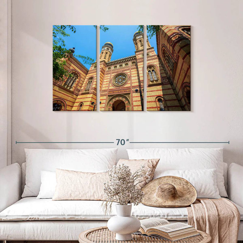 Budapest Great Synagogue, 28" H x 45" W
